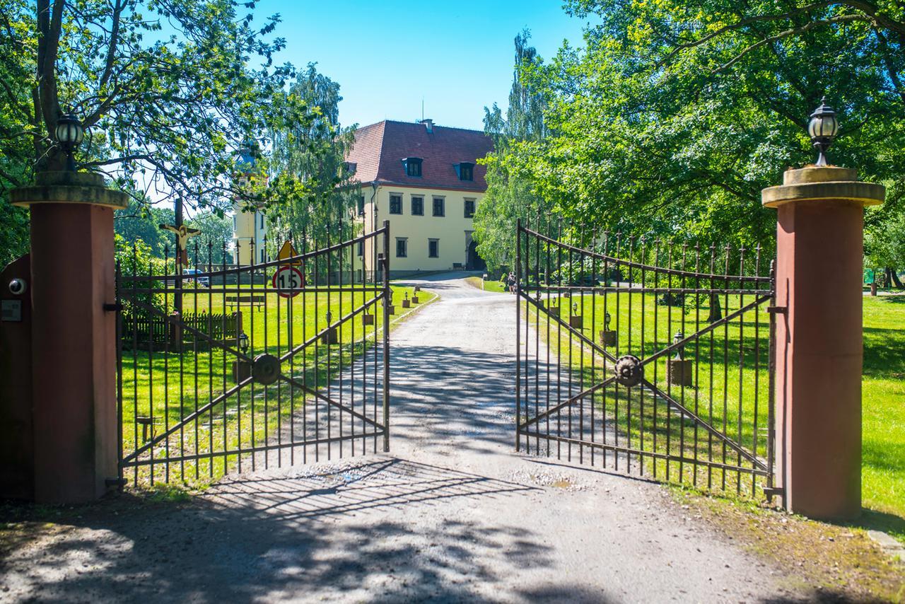 Palac Krobielowice Hotel Kąty Wrocławskie Eksteriør billede